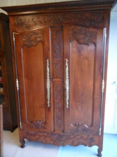 Armoire bretonne chataignier du pays de BAUD